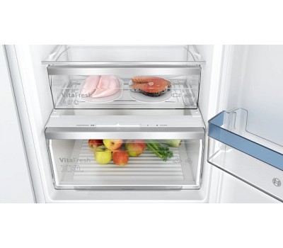Встраиваемый двухкамерный холодильник Bosch KIN86VFE0 Встраиваемый двухкамерный холодильник Bosch KIN86VFE0