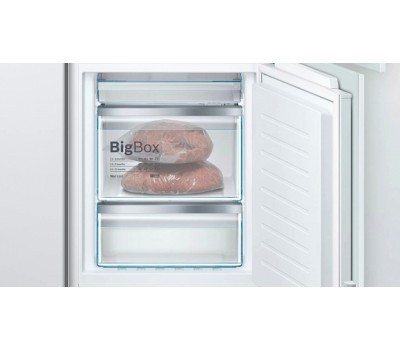 Встраиваемый двухкамерный холодильник Bosch KIN86AFF0