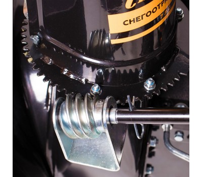 Снегоуборщик бензиновый самоходный Champion ST761E