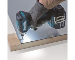 Аккумуляторный шуруповерт Makita DTD153ZJ-foto3
