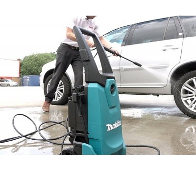 Мойка высокого давления Makita HW 1200 Мойка высокого давления Makita HW 1200