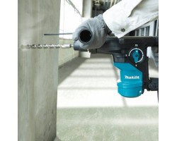 Перфоратор Makita HR3001CJ-foto2