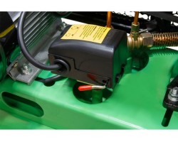 Компрессор ECO AE-1005-B1 ременной (380 л/мин, 8 атм, ременной, масляный, ресив. 100 л, 220 В, 2.20 кВт) (AE-1005-B1)-foto6