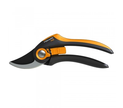 Секатор FISKARS плоскостной SmartFit P68