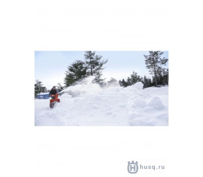 Снегоуборщик бензиновый Husqvarna ST 230 Снегоуборщик бензиновый Husqvarna ST 230