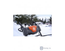 Снегоуборщик бензиновый Husqvarna ST 227-foto4
