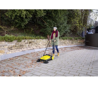 Ручная подметальная машина KARCHER S 4 Twin