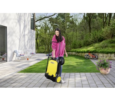 Ручная подметальная машина KARCHER S 4 Ручная подметальная машина KARCHER S 4