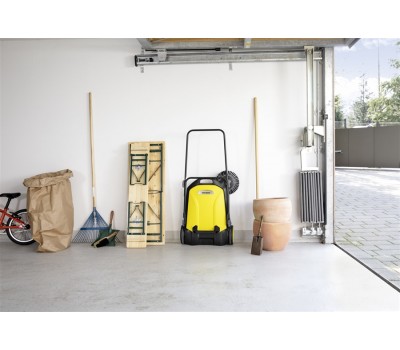 Ручная подметальная машина KARCHER S 4 Ручная подметальная машина KARCHER S 4